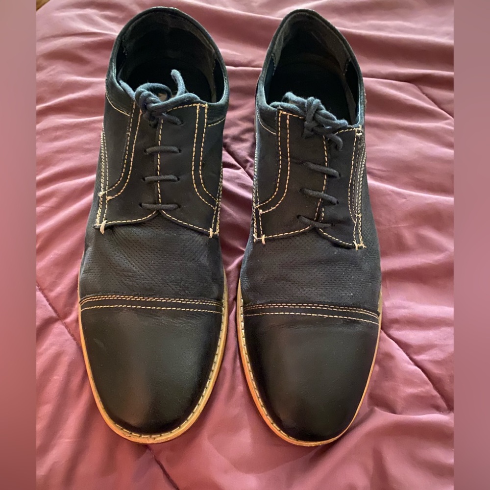 Steve Madden dark blue leather lace ties.